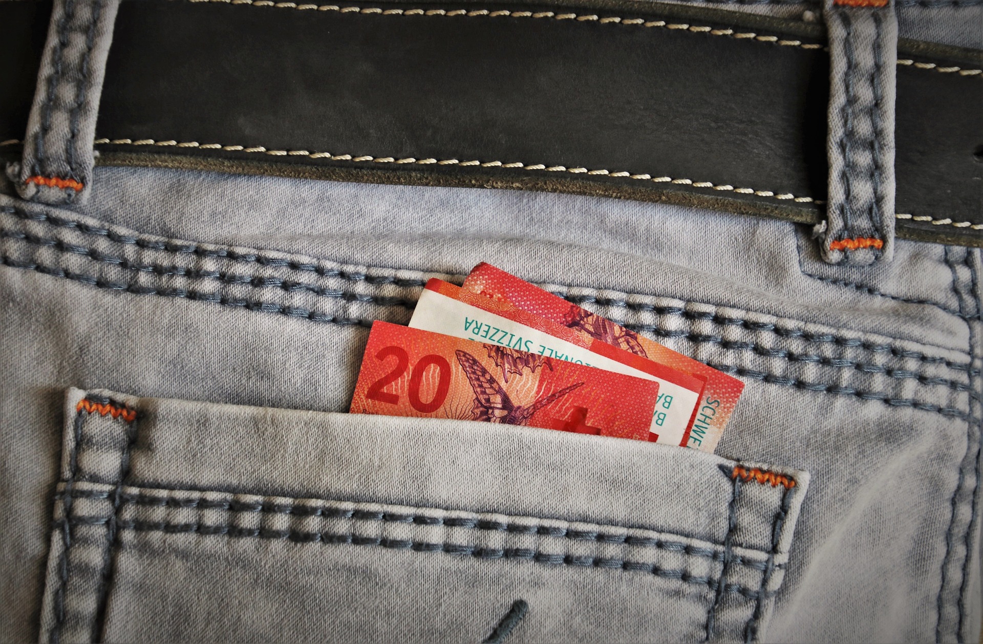 Pozwy banków przeciwko frankowiczom